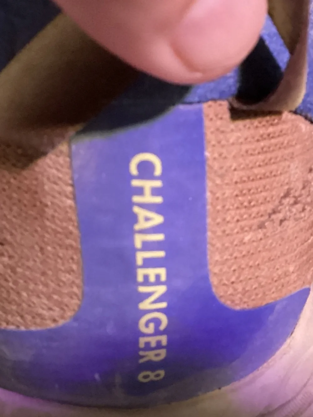 Hoka one one challenger 8, mens 11 wide